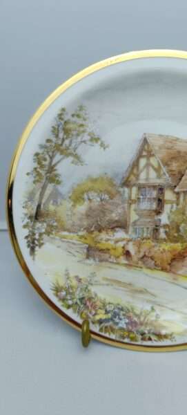 Тарелка винтажная декоративная настенная AJL Giftware. Фарфор. Золочение. Англия