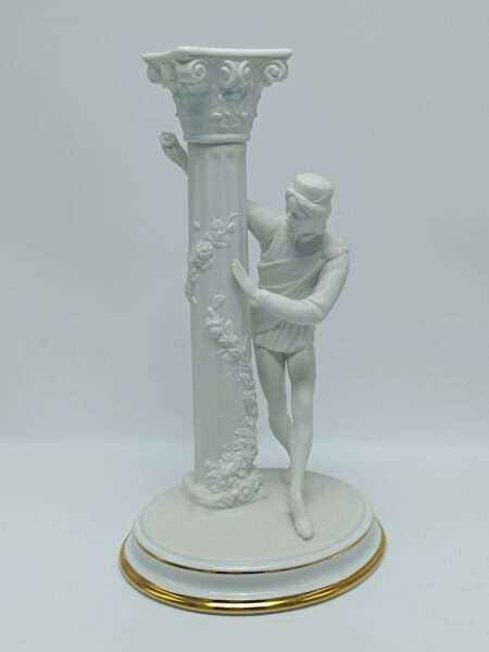 Подсвечник "Ромео". Бисквитный Фарфор. Позолота. Franklin Mint, США, 1986 год