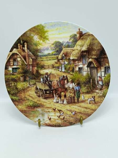 Тарелка винтажная декоративная настенная "Сельская жизнь". Фарфор. Wedgwood, Англия