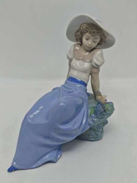 Статуэтка фарфоровая Lladro "Слушая пение птиц". Nao Lladro, Испания, 1987 год