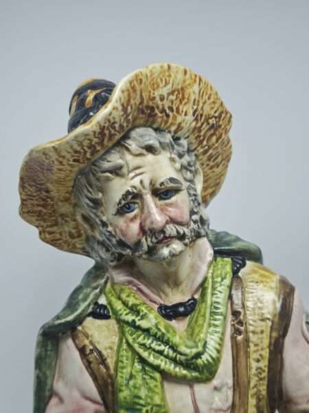 Фарфоровая статуэтка "Охотник". Ручная роспись. Каподимонте Capodimonte