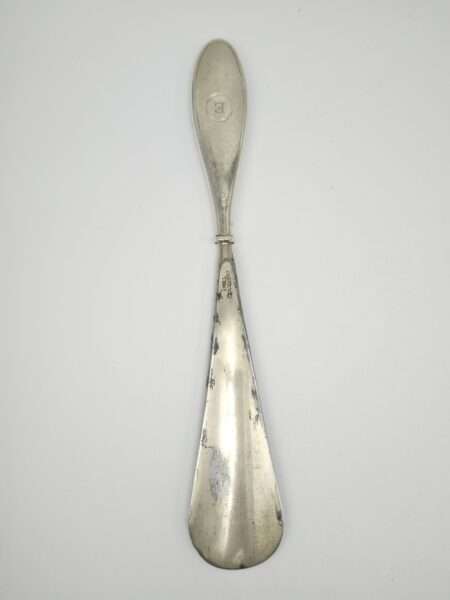 Винтажная ложка, рожок для обуви. Серебро. Сталь. Англия 1940 года. Длина 21.5 см