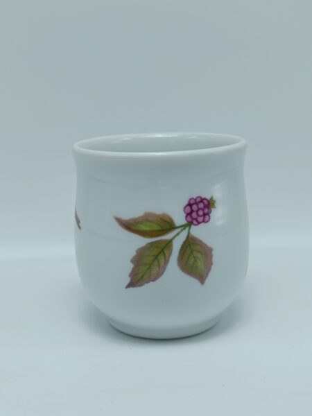 Винтажная чашка. Фарфор, деколь. Royal Worcester, Англия 1980 года