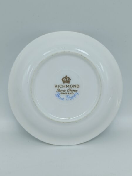 Винтажно блюдце для кодлера "Голубой мак" Richmond Англия 1970 года. Фарфор.