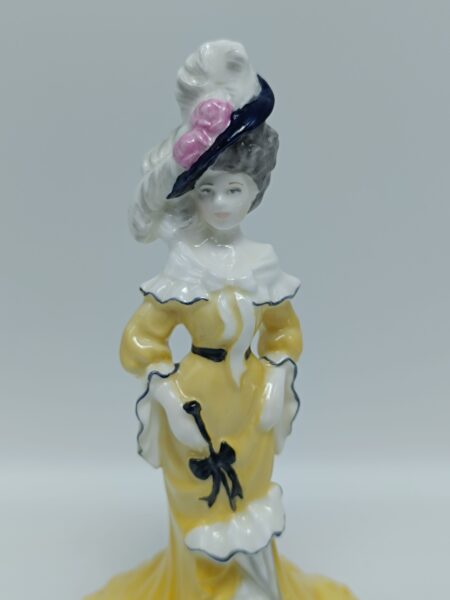 Статуэтка винтажная "Леди Элиза". Фарфор. Coalport, Англия 1992 год