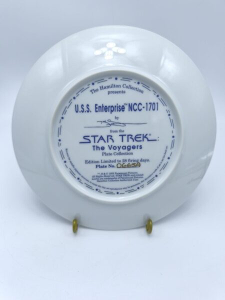 Коллекционная фарфоровая, декоративная тарелка STAR TREK USS Enterprise NCC-1701, Limited Edition, The Hamilton Collection, космический корабль, космос