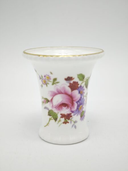 Вазочка миниатюрная "Букеты Дерби". Фарфор. Royal Crown Derby, Великобритания вторая половина ХХ века