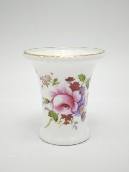 Вазочка миниатюрная "Букеты Дерби". Фарфор. Royal Crown Derby, Великобритания вторая половина ХХ века