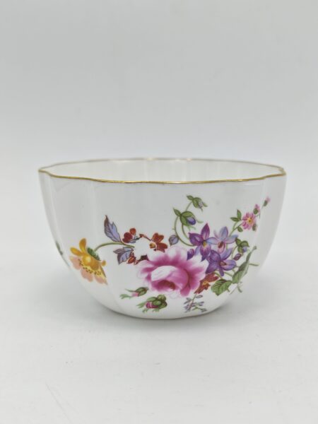 Винтажная сахарница "Букеты Дерби". Фарфор. Позолота. Royal Crown Derby, Великобритания вторая половина ХХ века