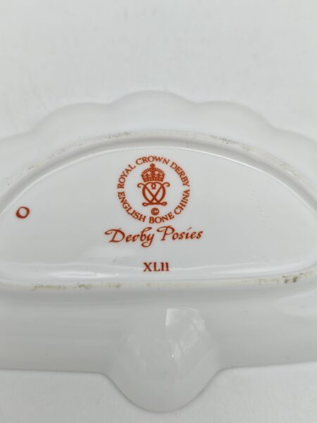 Тарелочка для украшений "Букеты Дерби". Фарфор. Royal Crown Derby, Великобритания вторая половина ХХ века