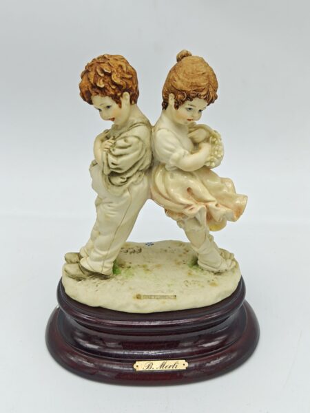 Capodimonte. Статуэтка "Мальчик и Девочка". Bruno Merli Florence, Италия