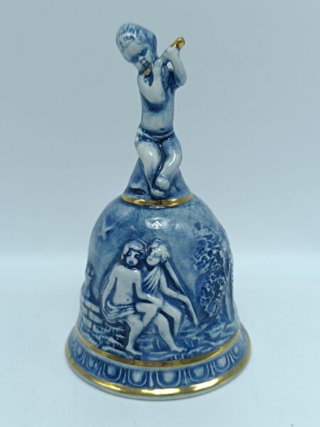 Винтажный Фарфоровый Колокольчик Без Язычка. Capodimonte Каподимонте Херувимчик. Италия 1970 гг.