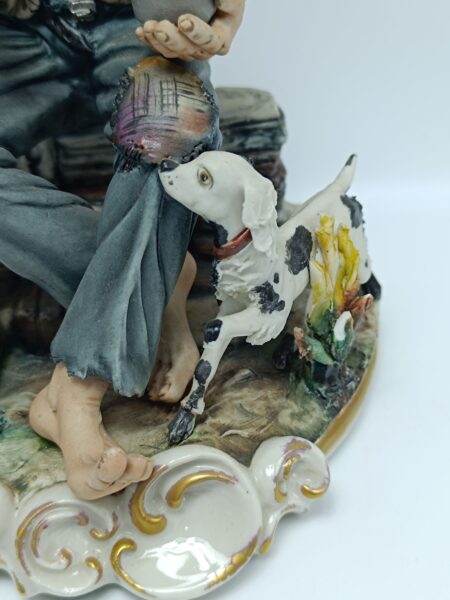 Статуэтка "Старик". Фарфор. Capodimonte Каподимонте, Италия. Ручная роспись. Позолота