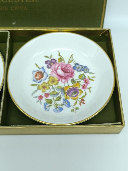Пара винтажных блюдец для кодлеров. Фарфор. Кейс. Royal Worcester, Англия