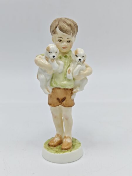 Винтажная Статуэтка "Мальчик с собачками". Фарфор. Royal Worcester, Великобритания, вторая половина 20 века