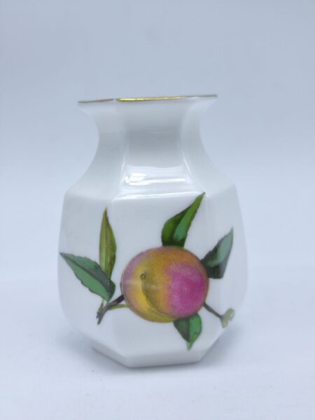 Миниатюрная ваза Royal Worcester Arden с фруктовым декором