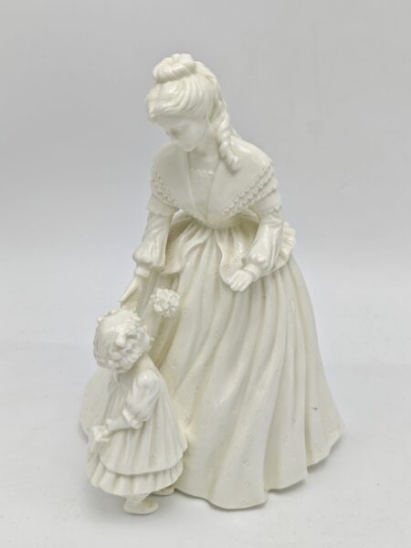 Винтажная Статуэтка Материнство "Материнское воскресенье". Фарфор. Royal Worcester, Англия 1994