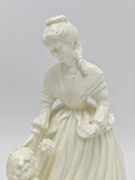 Винтажная Статуэтка Материнство "Материнское воскресенье". Фарфор. Royal Worcester, Англия 1994
