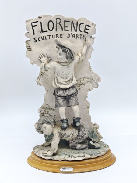 Статуэтка "Мальчишки пишут мелом - Florence sculture d'arte" Giuseppe Armani, Capodimonte Италия