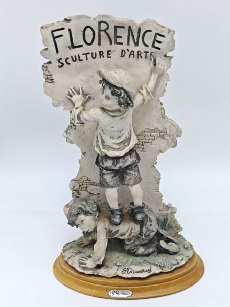 Статуэтка "Мальчишки пишут мелом - Florence sculture d'arte" Giuseppe Armani, Capodimonte Италия