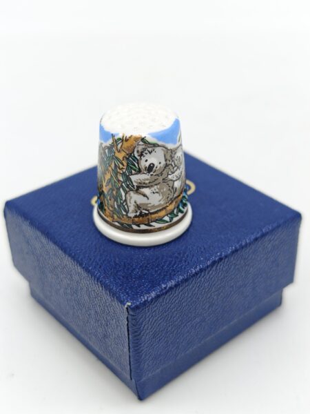 Винтажный коллекционный наперсток. Фарфор. Англия, Spode